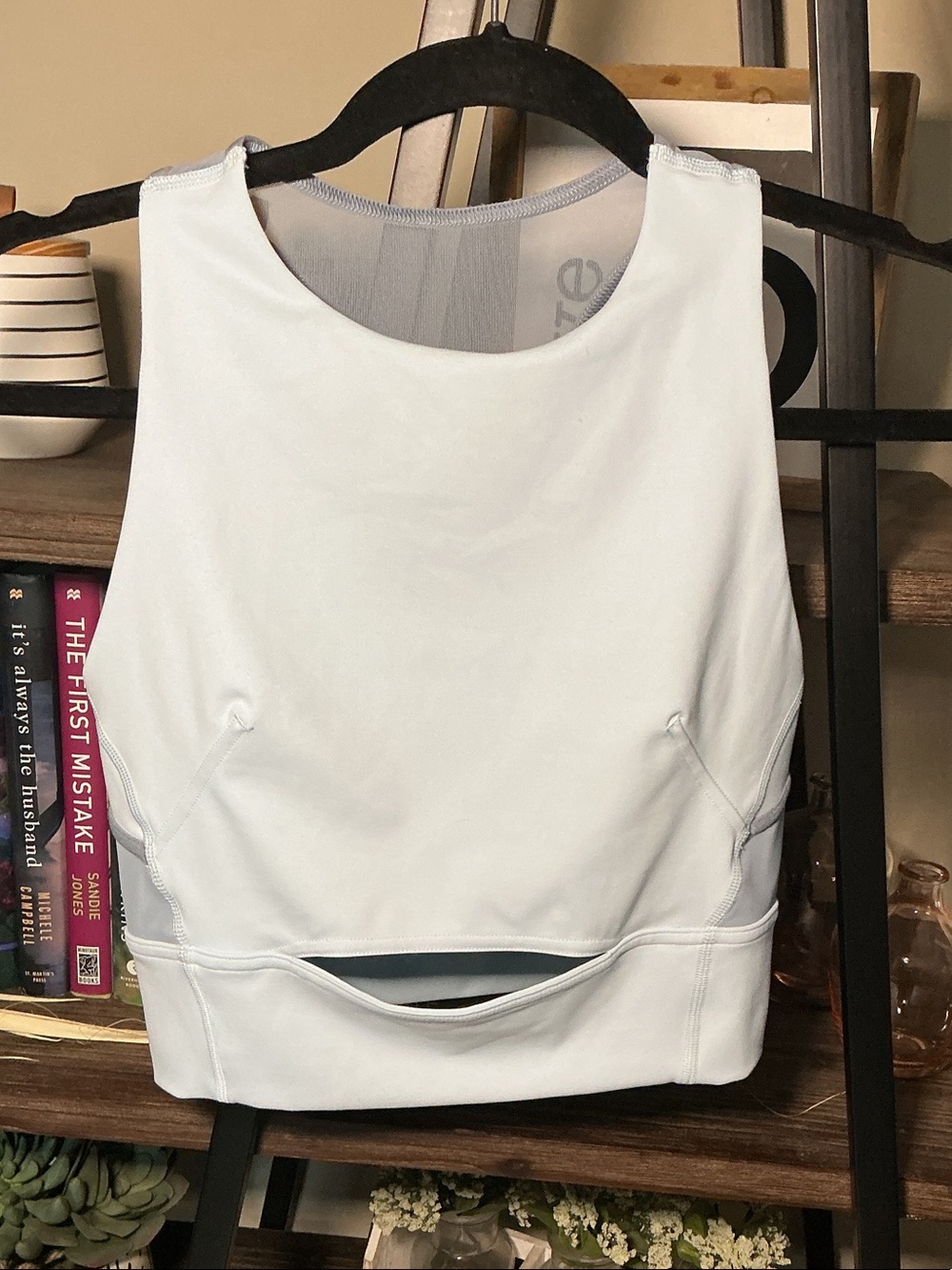 Lululemon Wunder Train Mesh Strap Tank Top Powder Blue / Chambray Size 4